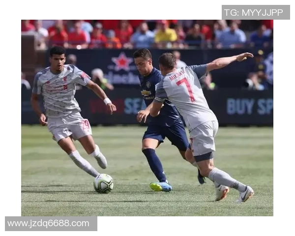 19岁192天!韦德拉奥果成德国队史首秀破门第二年青球员的背面 19岁192天!韦德拉奥果成德国队史首秀破门第二年青球员的背面